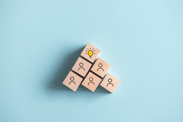 发动机漏油怎么解决的